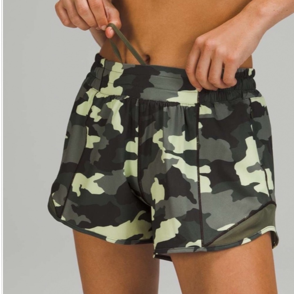 Lululemon Lined Hotty Hot Low Rise Shorts Camo Green Size 6 Running Workout